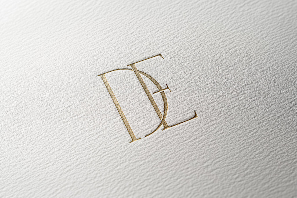 DE Monogram
