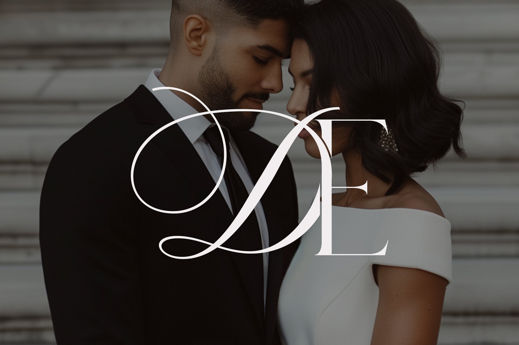 DE Monogram - Reverie