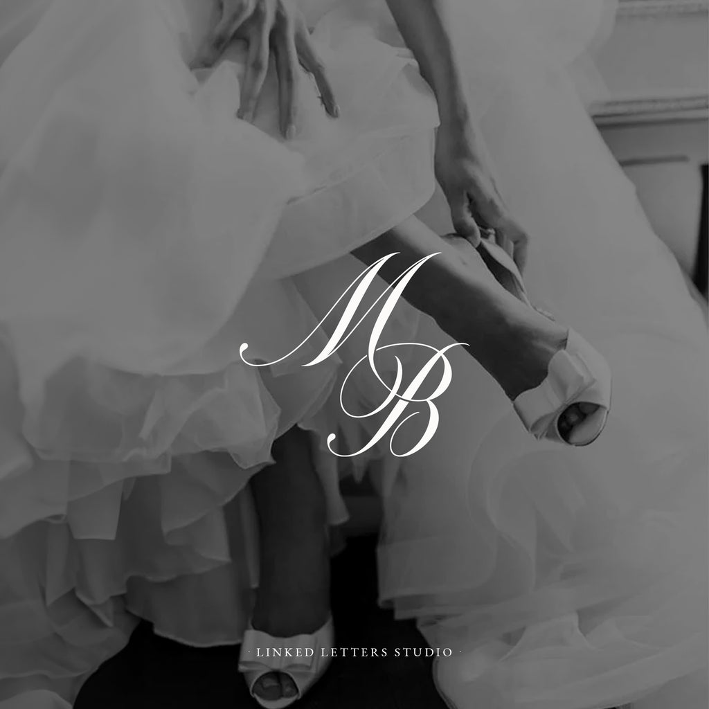 ELEGANCE | semi custom monogram