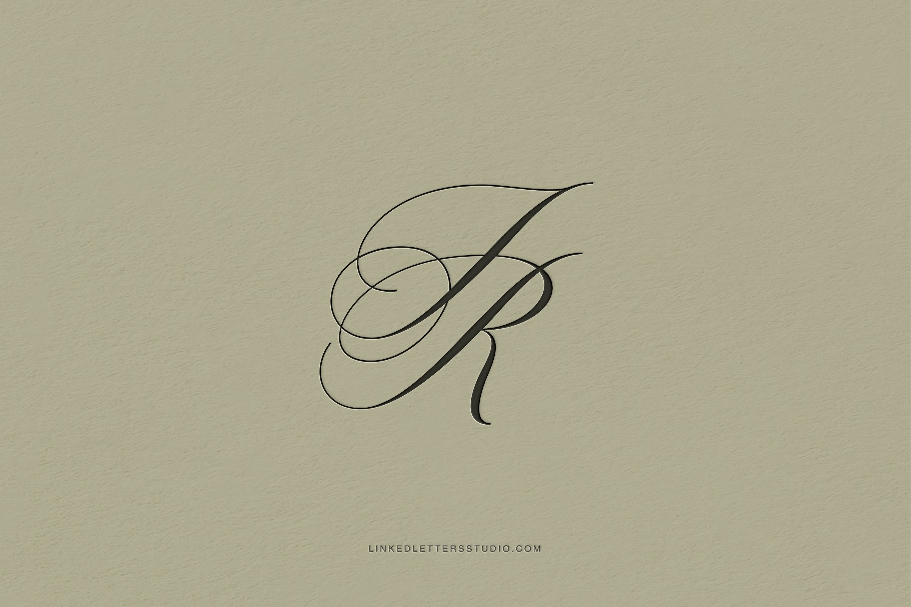 IR Monogram - Valencia