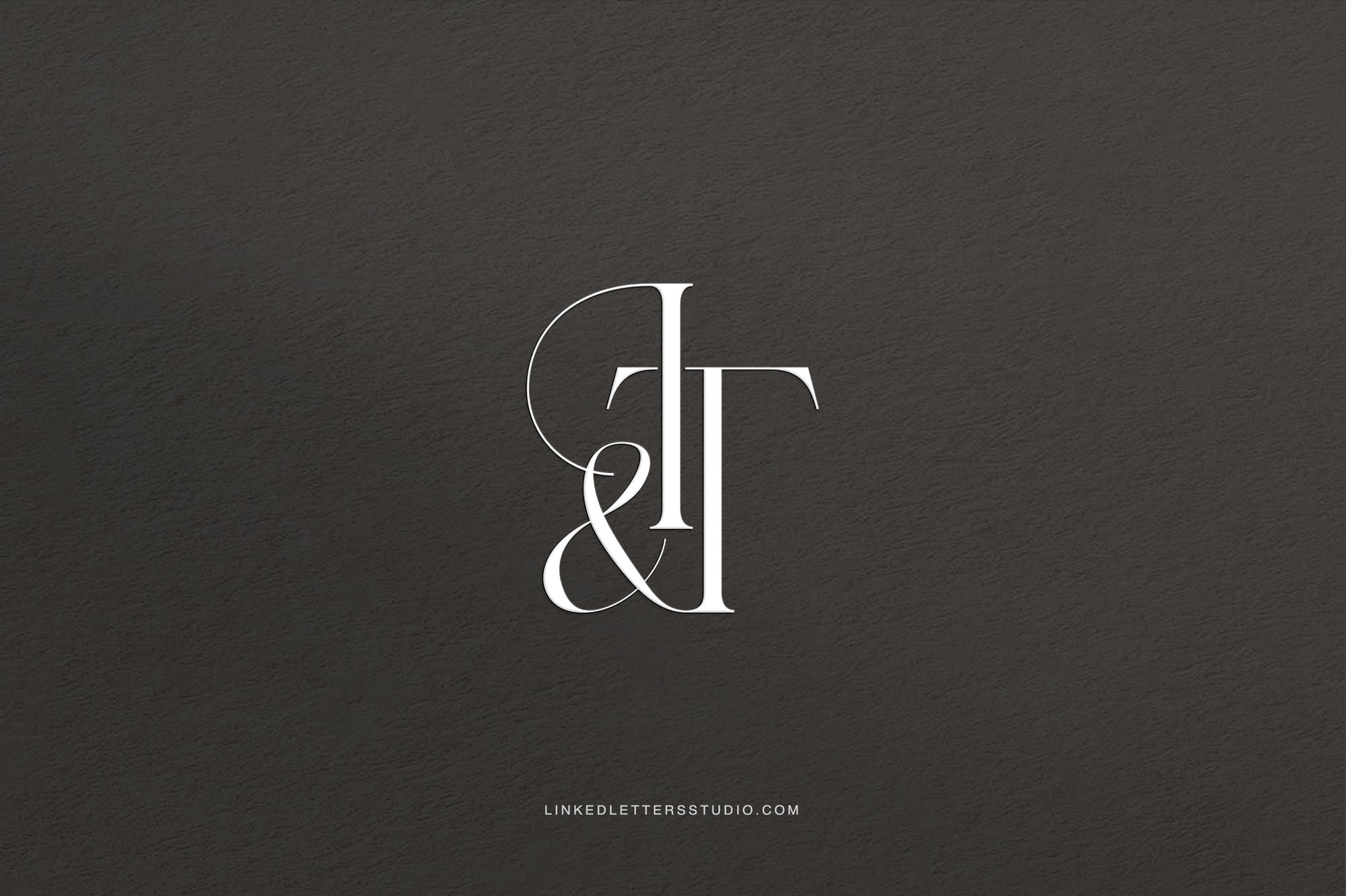 IT Monogram - Seraph