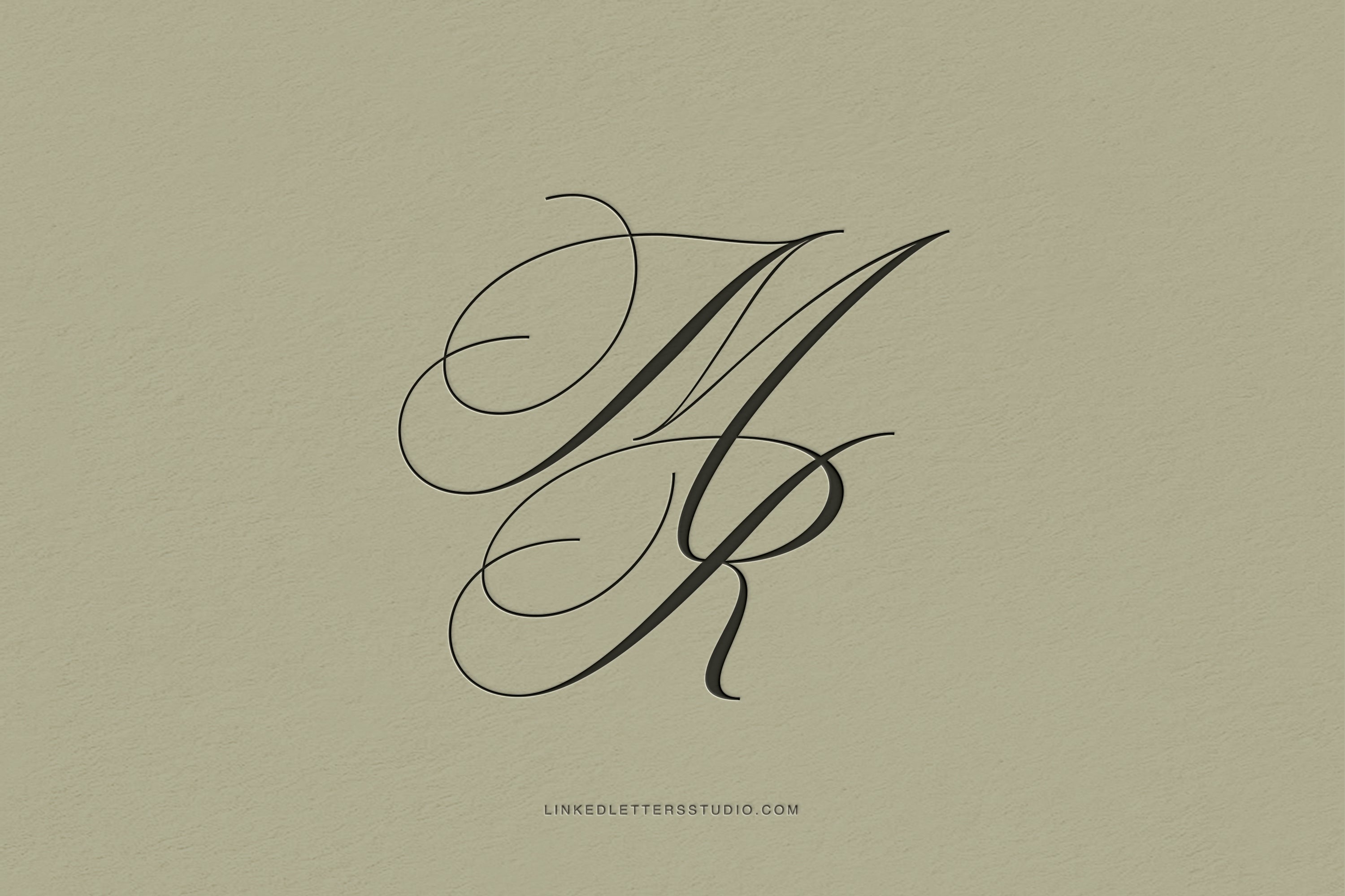 MR Monogram - Valencia