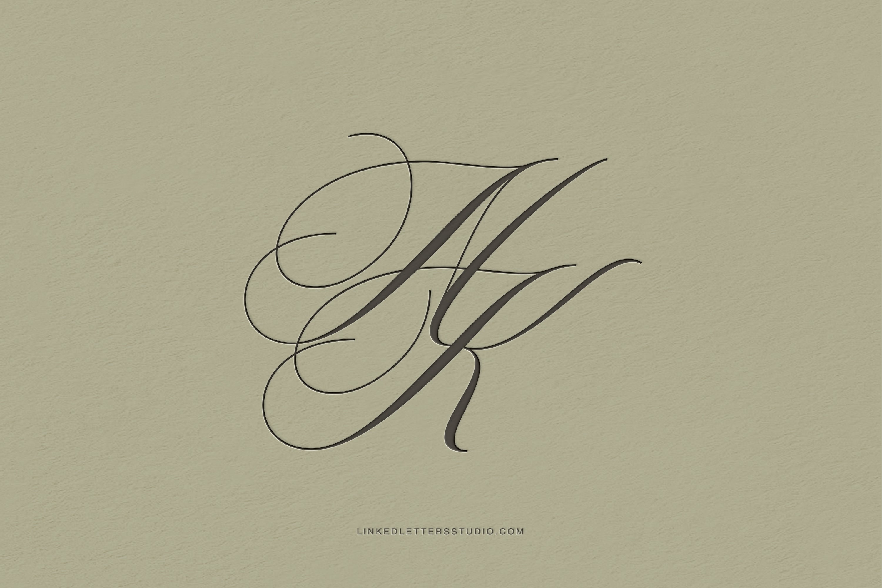 NK Monogram - Valencia