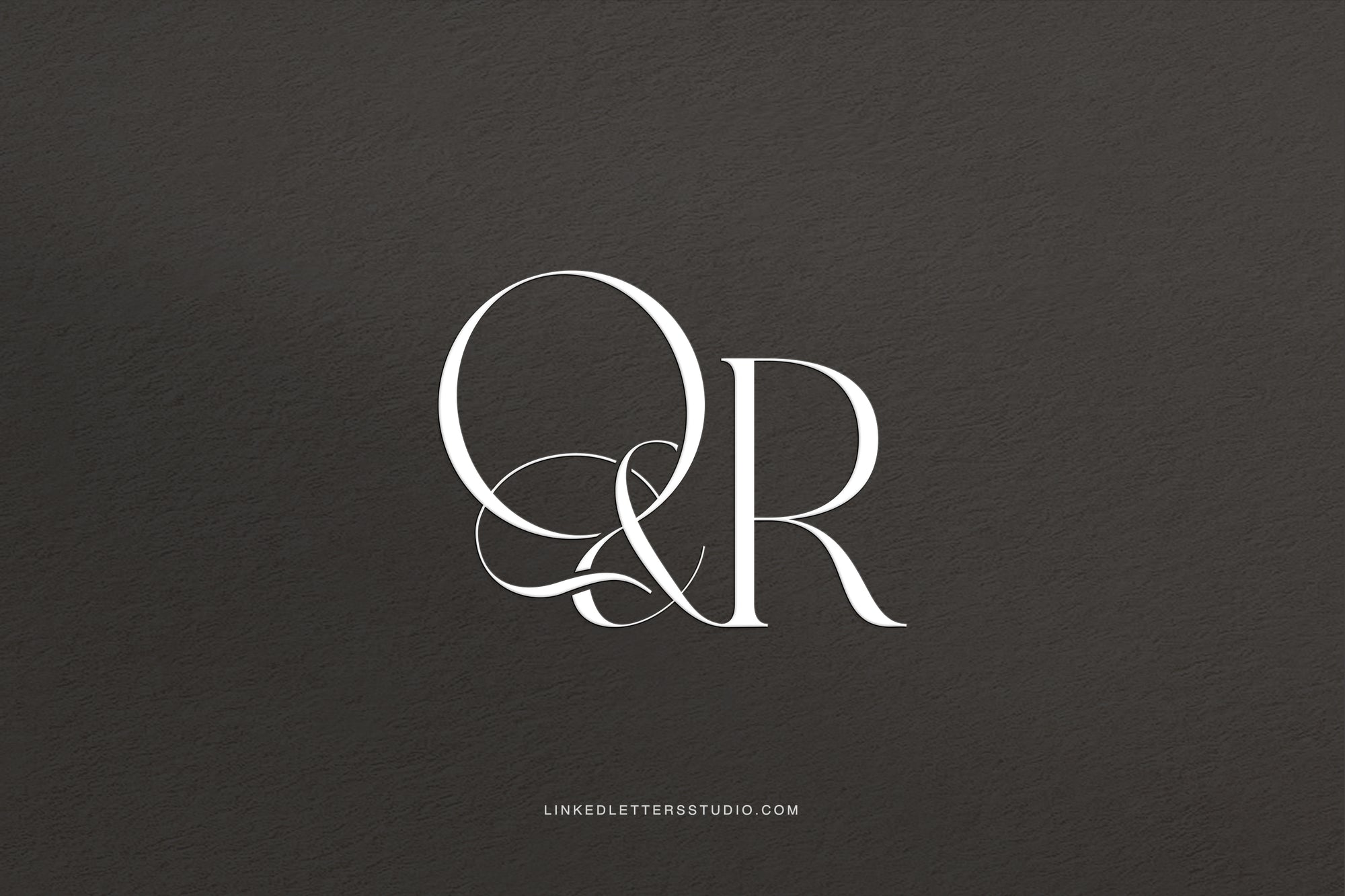 QR Monogram - Seraph