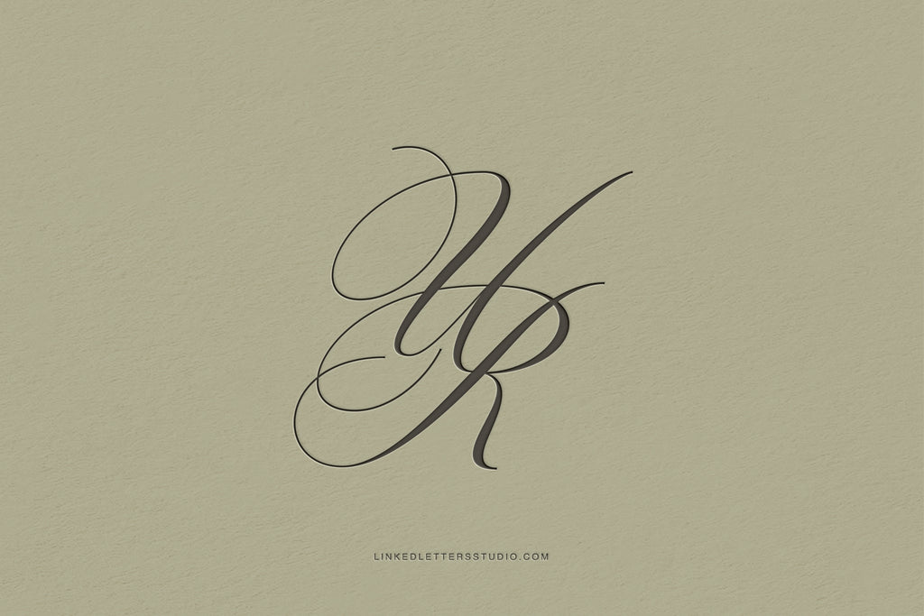 UR Monogram - Valencia